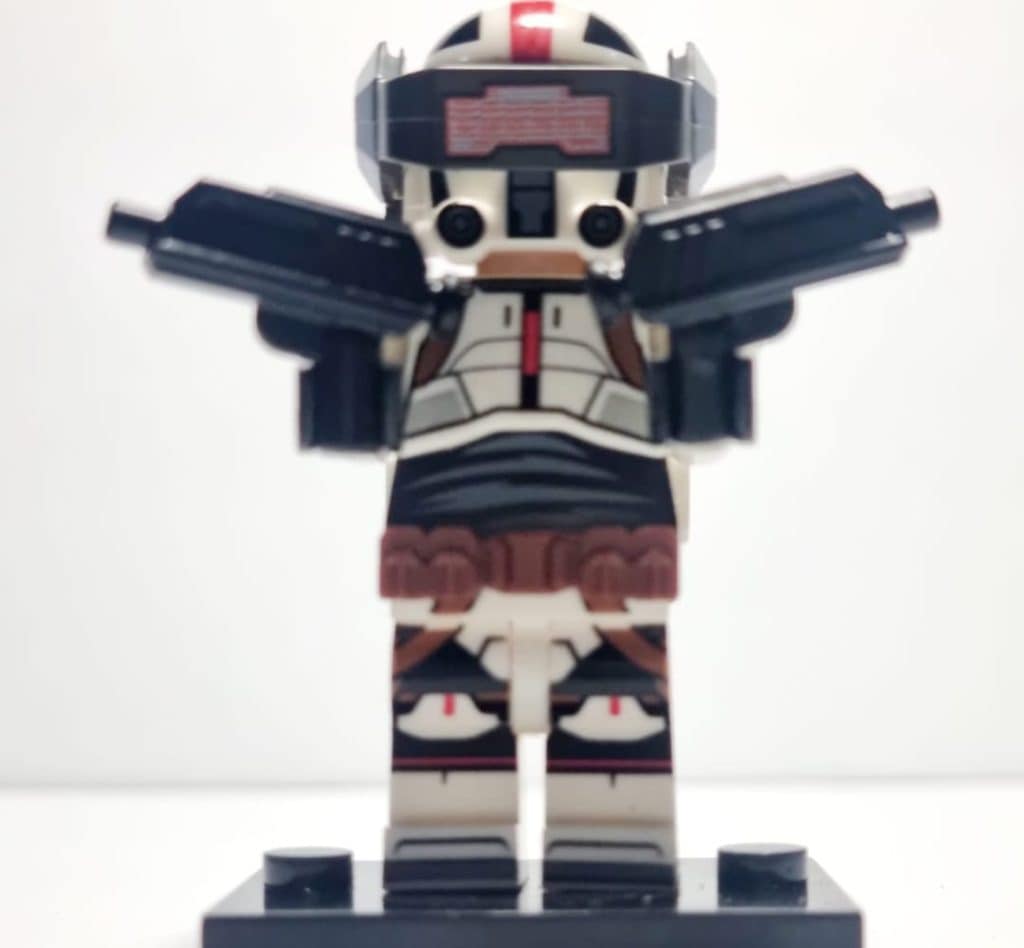 minifigura_lego_alternativo_badbach_haker_soles_8