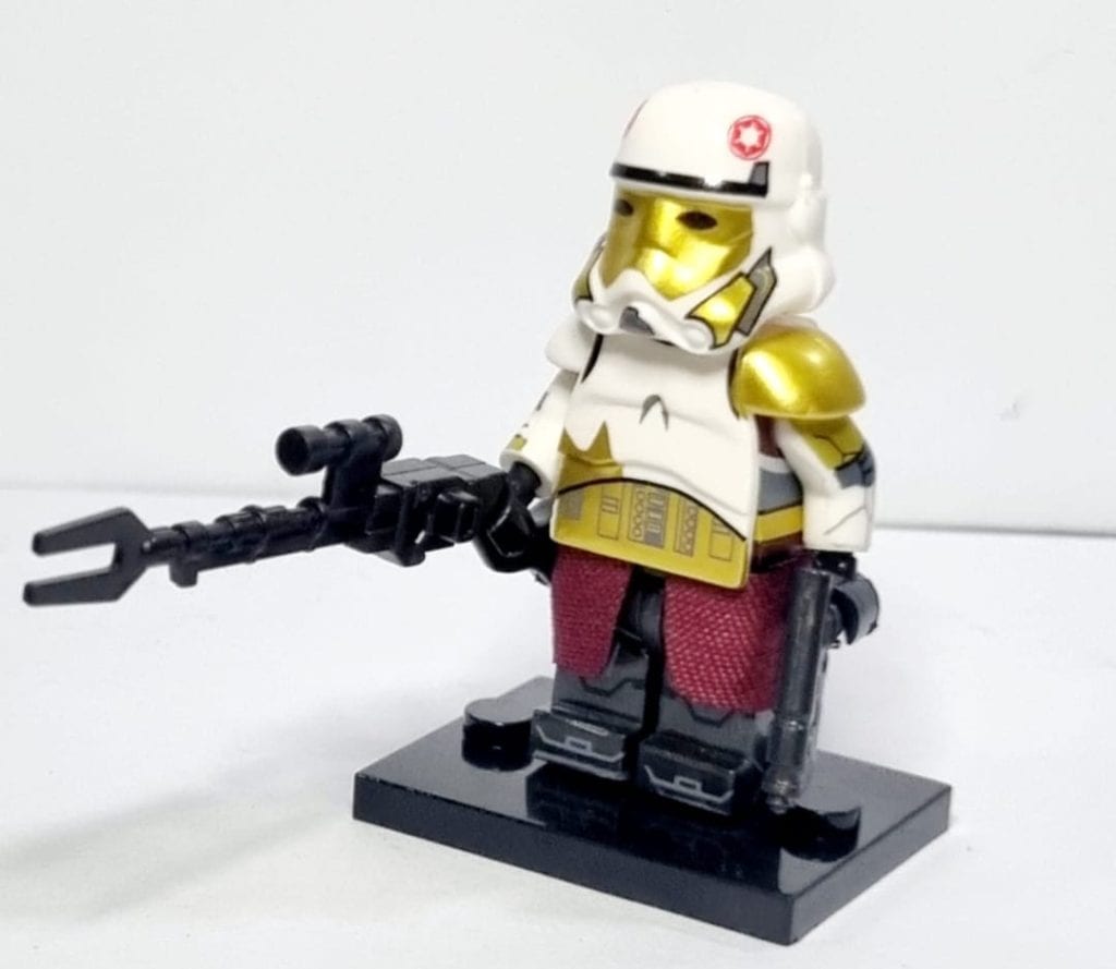 minifigura_lego_alternativo_capitan_enoch_soles_8