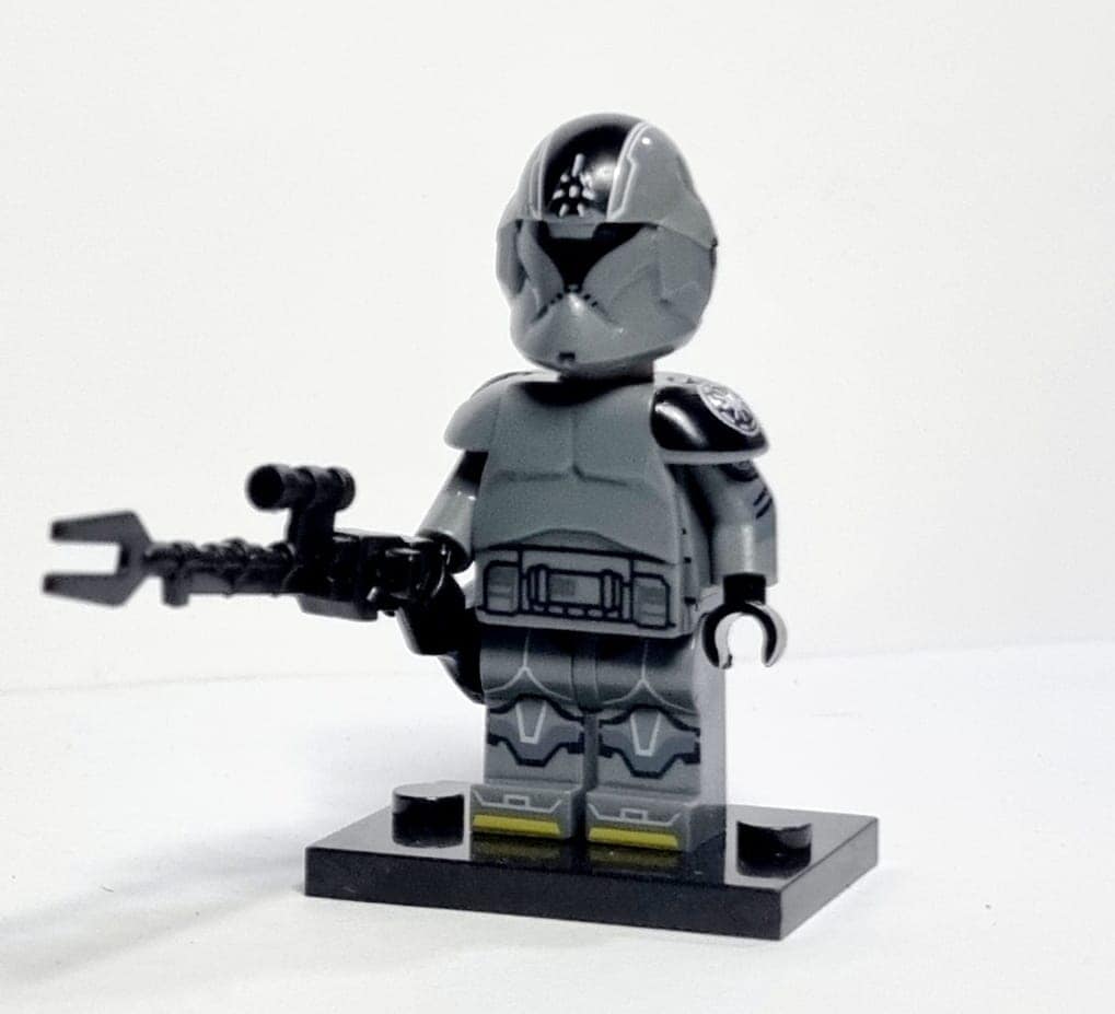 minifigura_lego_alternativo_clone_trooper_griss_soles_8