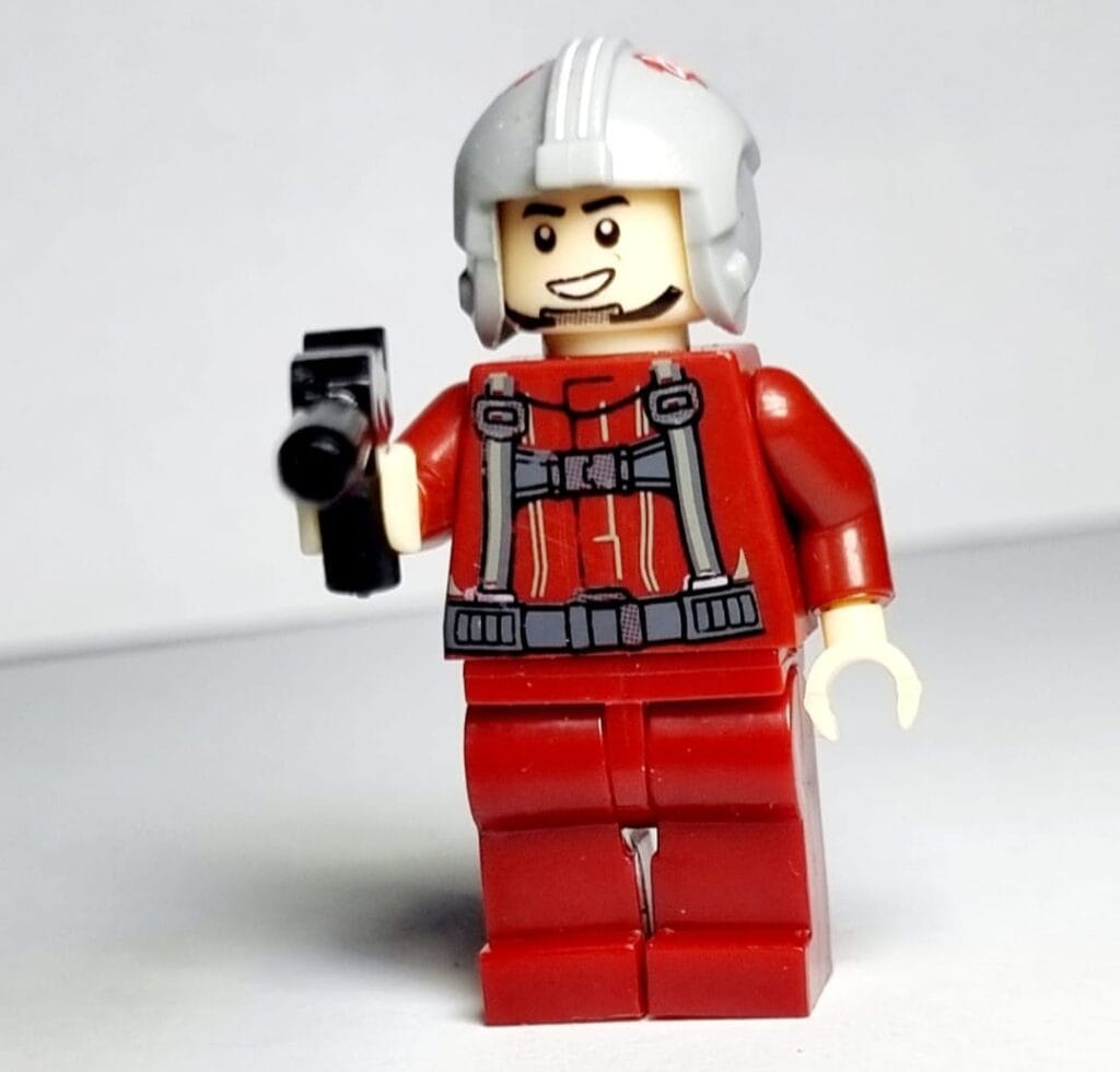 minifigura_lego_alternativo_piloto_rebelde_soles_8