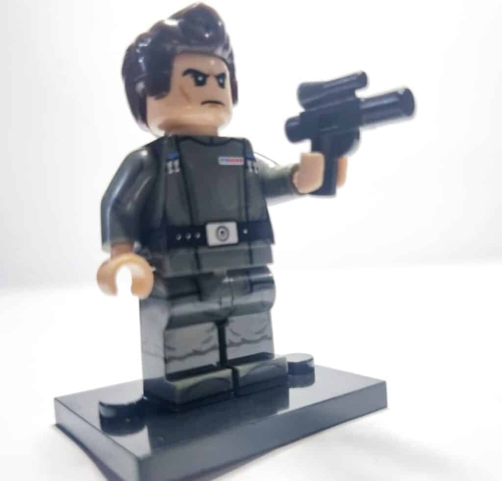 minifigura_lego_alternativo_sith_comandante_imperial_soles_8