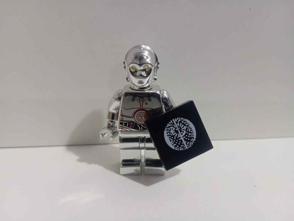 minifigura_lego_alternativo_star_wars_3cpo_plateado_soles_12
