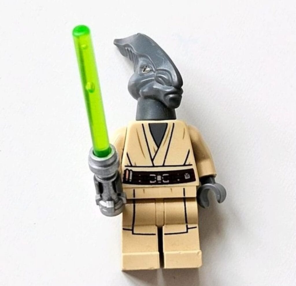 minifigura_lego_alternativo_star_wars_maestro_jedi2_soles_10