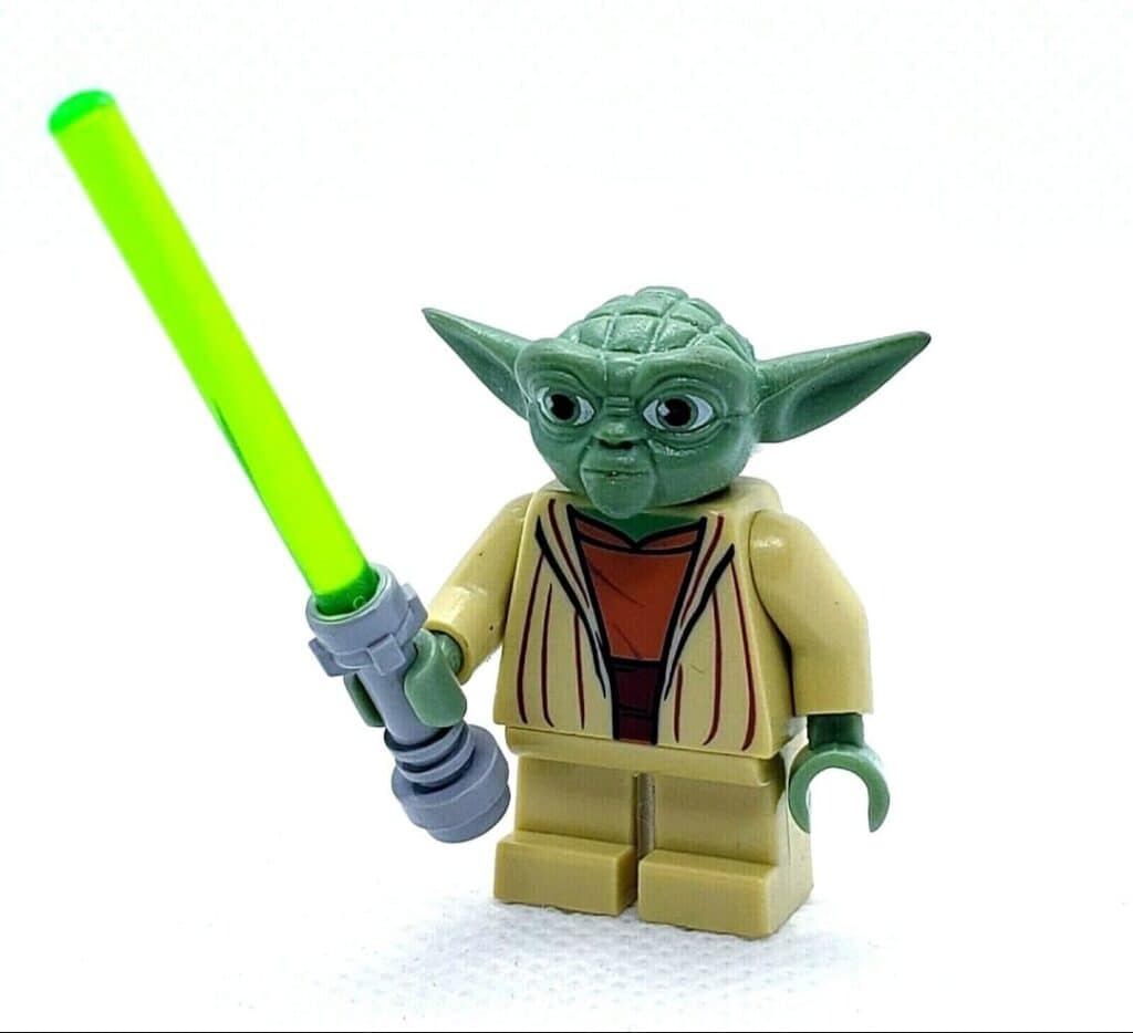 minifigura_lego_alternativo_star_wars_yoda_master_soles_12